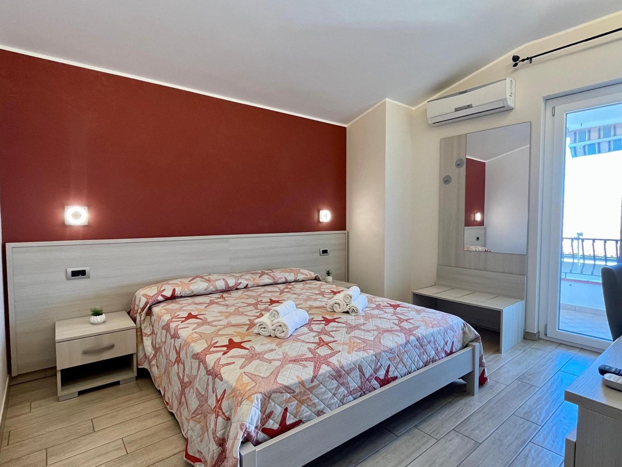 B&B Galatea Santa Domenica  Bagian luar foto